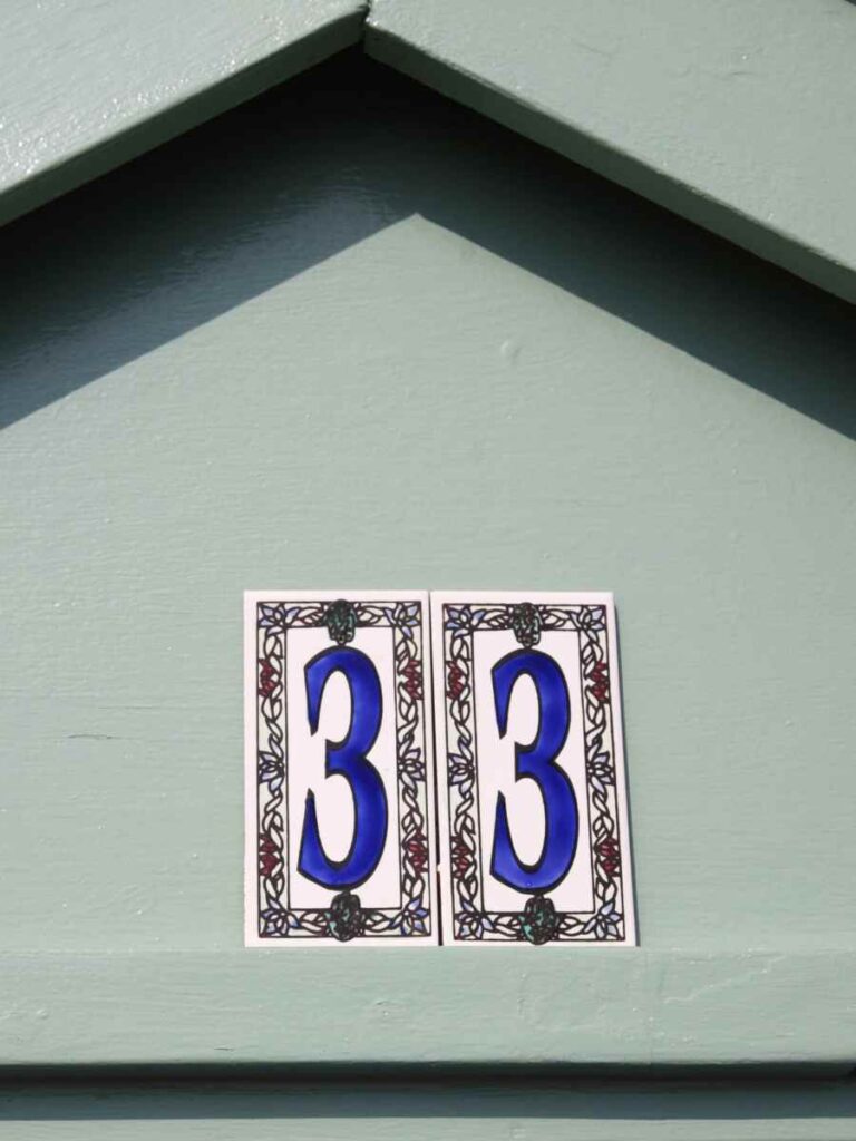 The number 33 at a doorway