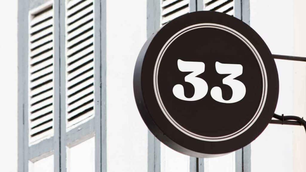Number 33 on a store sign